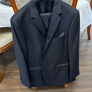 Mens tuxedo